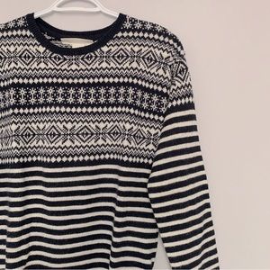 Winter Festive Striped Long Sleeve Pullover Crewneck Sweater in Blue, White (XS)